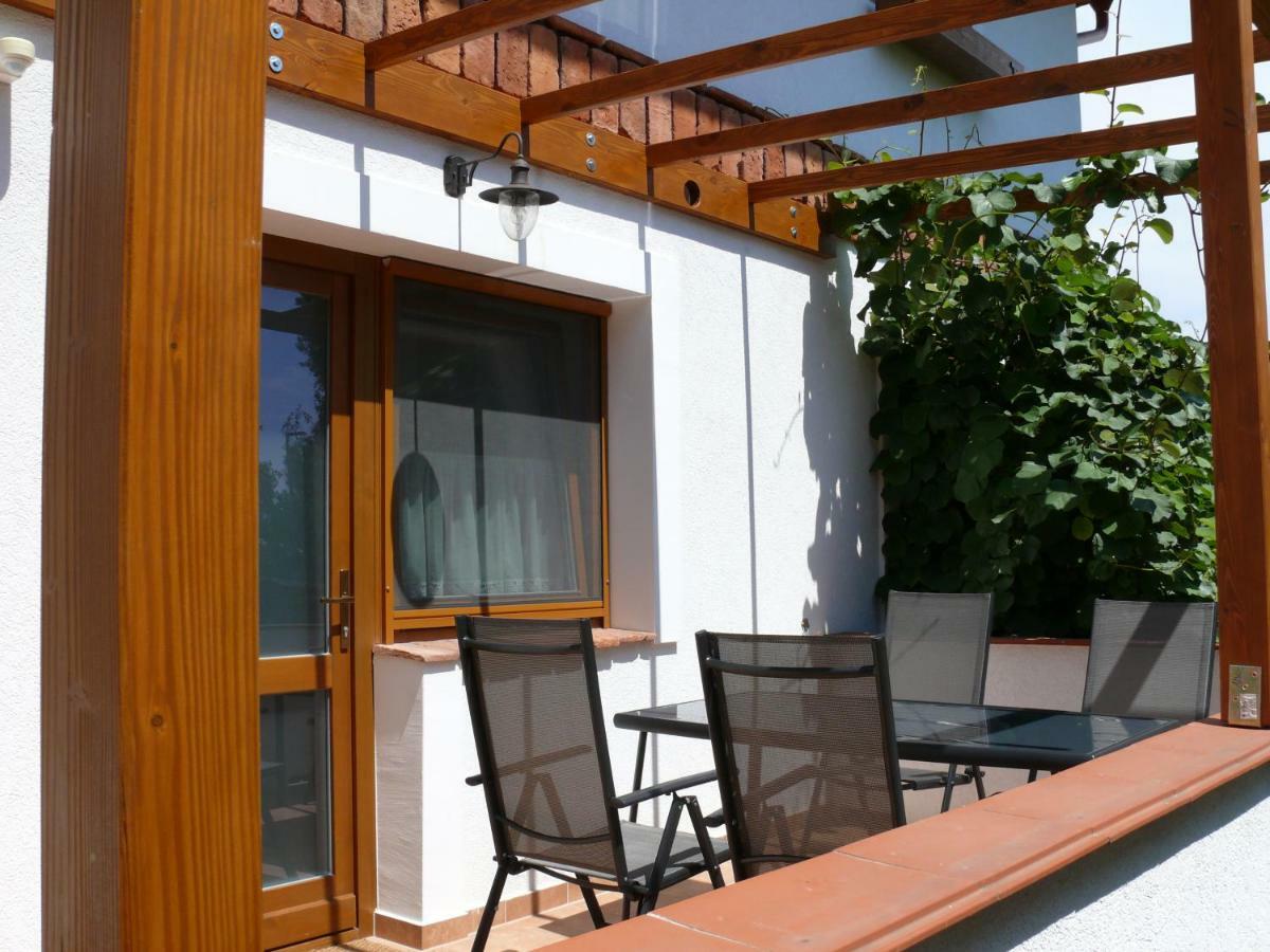 Sara Apartman Hévíz Exteriér fotografie